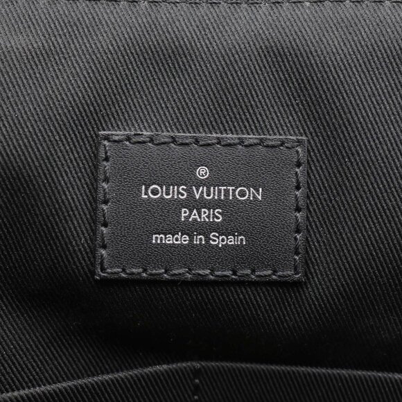 Louis Vuitton District MM Monogram Eclipse Messenger Bag Black - Picture 13 of 13
